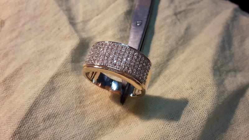 NATURAL PINK DIAMOND RING