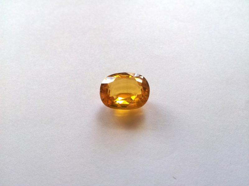 yellow sapphire 
