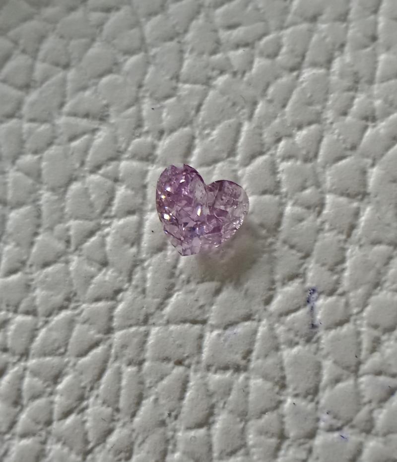 intense purple pink diamond