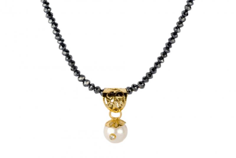 Black Diamond Beads Necklace Yellow Gold pendent with Pearl & White Diamond