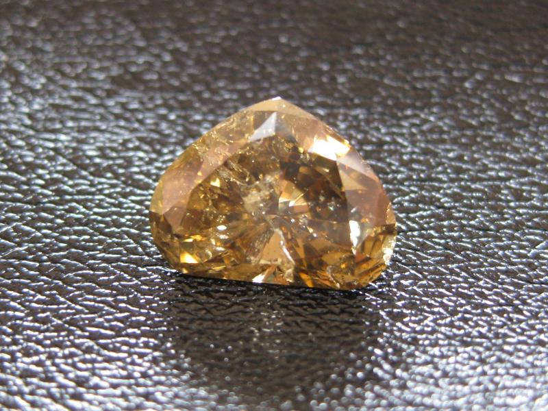 2.22ct fancy dark brown yellow diamond